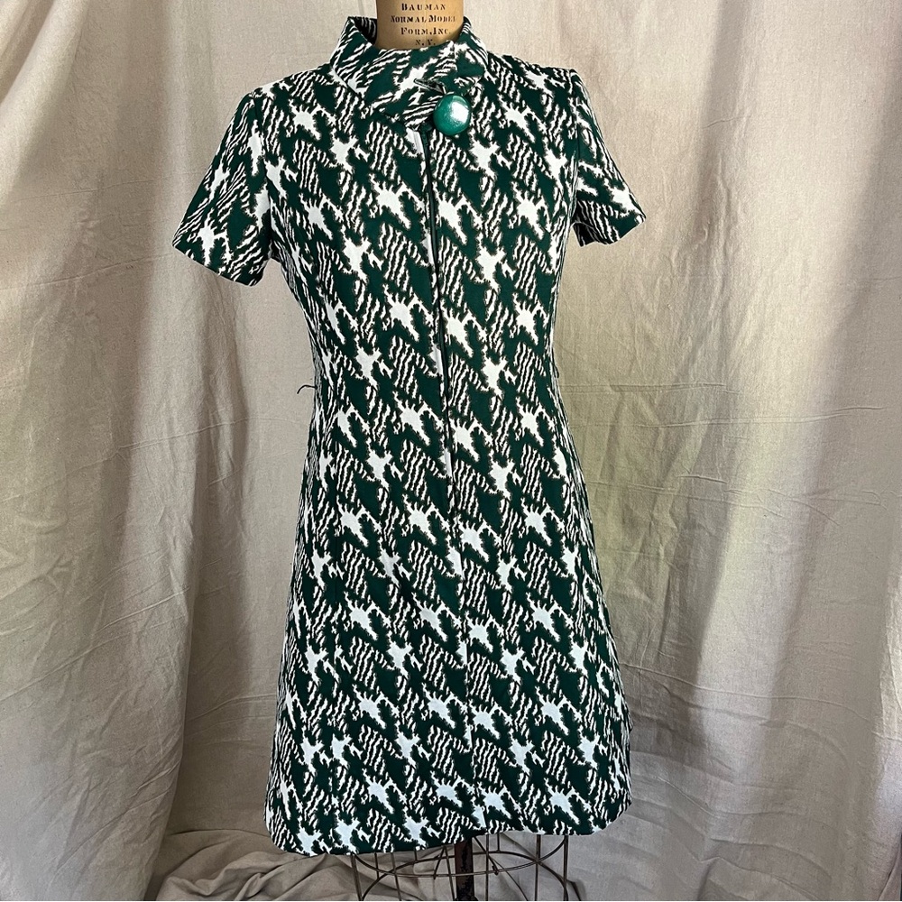 Vintage Lady Carol of New York ILGWU Made Women’s Double Knit Short Sleeve Dress